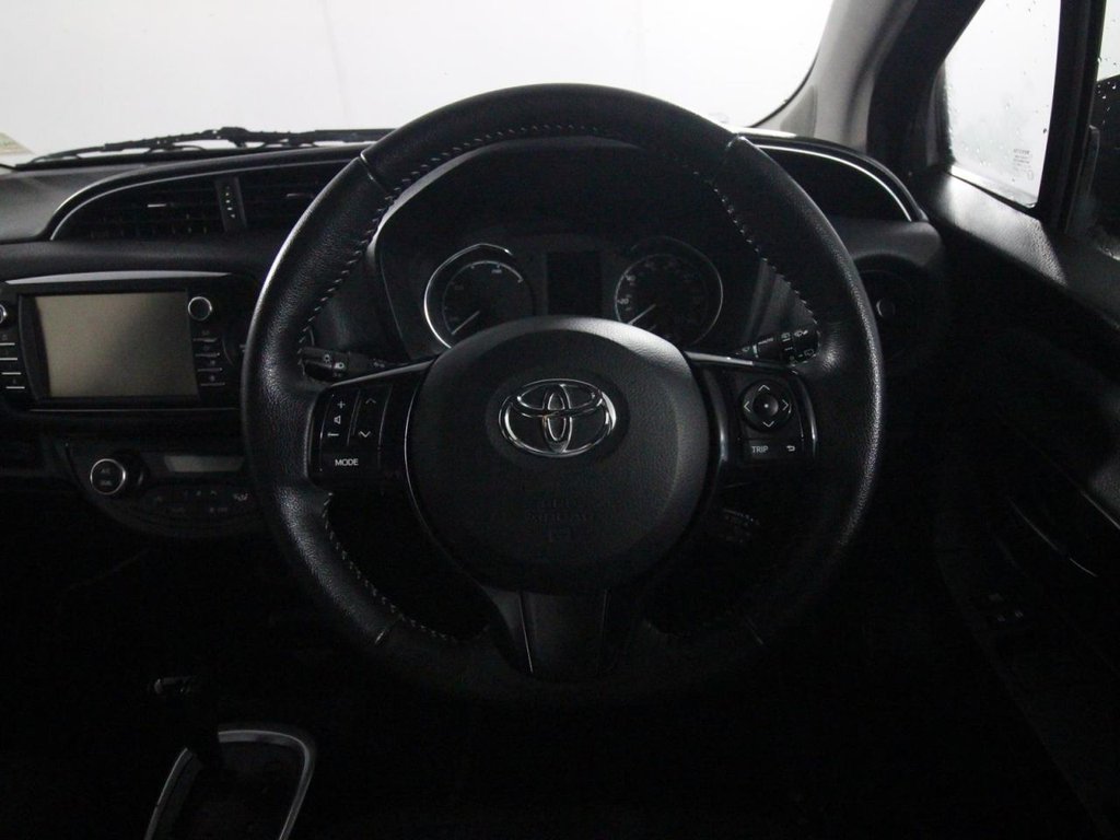 USED 2017 67 TOYOTA YARIS 1.5 VVT-h Design Hatchback 5dr Petrol Hybrid E-CVT Euro 6 (s/s) (100 ps) 