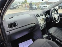 USED 2014 64 VOLKSWAGEN POLO 1.2 TSI BlueMotion Tech SE Hatchback 5dr Petrol Manual Euro 6 (s/s) (90 ps) 