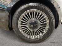 USED 2022 22 FIAT 500E 42kWh Icon Hatchback 3dr Electric Auto (118 ps) one owner from new - low miles