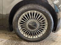 USED 2022 22 FIAT 500E 42kWh Icon Hatchback 3dr Electric Auto (118 ps) one owner from new - low miles