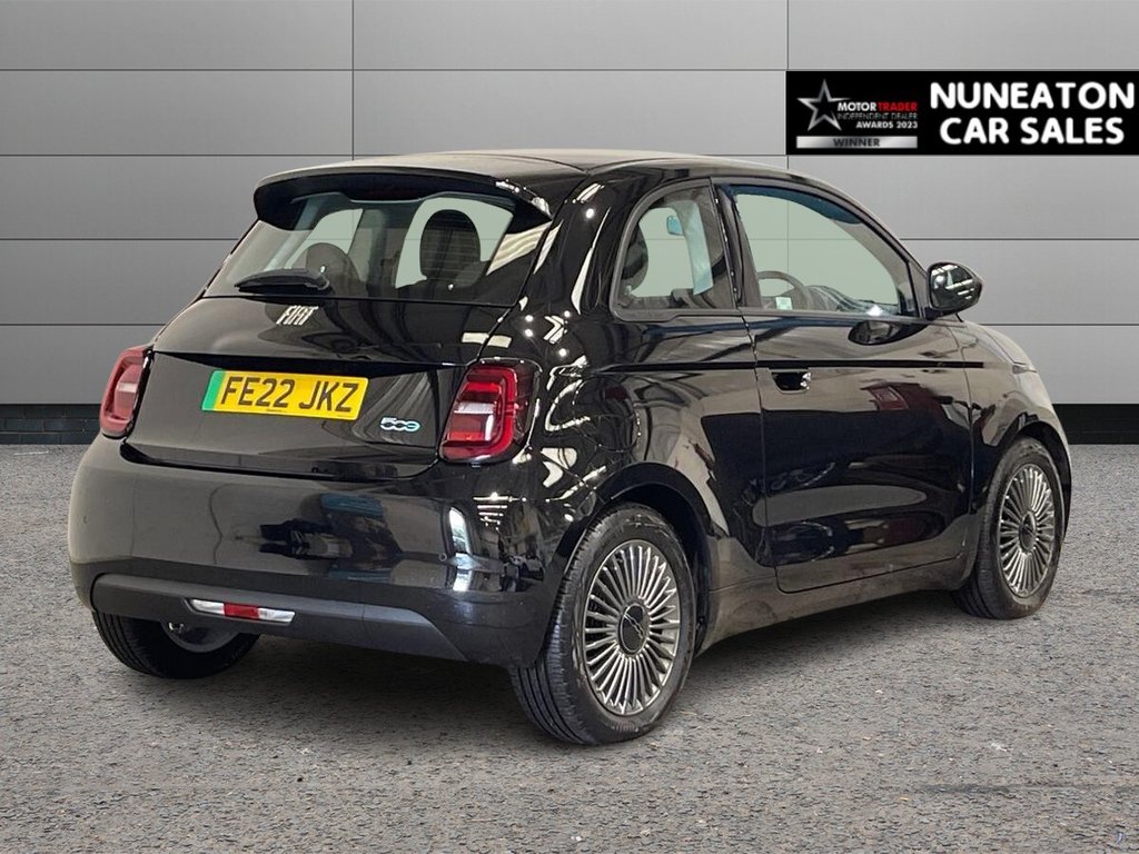 USED 2022 22 FIAT 500E 42kWh Icon Hatchback 3dr Electric Auto (118 ps) one owner from new - low miles