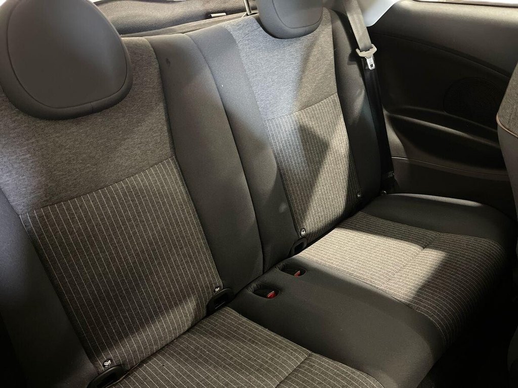USED 2022 22 FIAT 500E 42kWh Icon Hatchback 3dr Electric Auto (118 ps) one owner from new - low miles