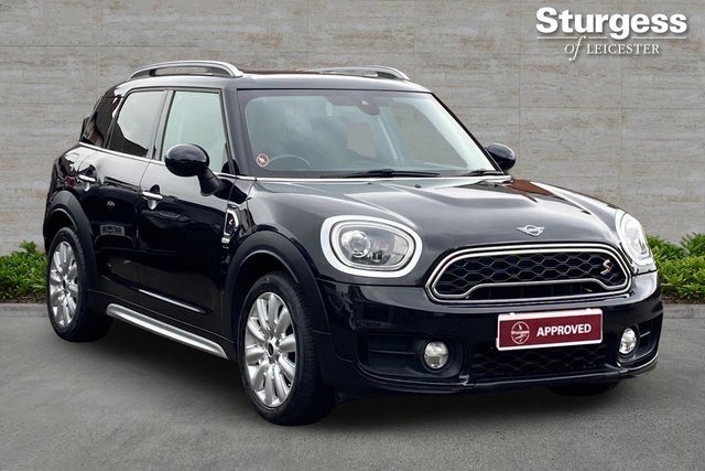 View our MINI Countryman 2.0 Cooper S Auto Euro 6 (s/s) 5dr