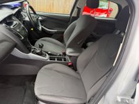 USED 2015 15 FORD FOCUS 1.0T EcoBoost Zetec Hatchback 5dr Petrol Manual Euro 6 (s/s) (100 ps) **FANTASTIC MPG** **LOW TAX**