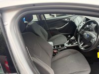 USED 2015 15 FORD FOCUS 1.0T EcoBoost Zetec Hatchback 5dr Petrol Manual Euro 6 (s/s) (100 ps) **FANTASTIC MPG** **LOW TAX**