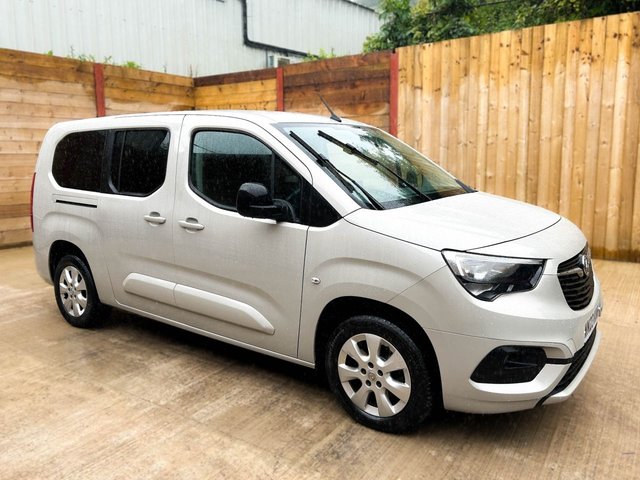 View our VAUXHALL COMBO LIFE
