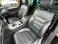 USED 2014 64 VOLKSWAGEN TOUAREG 3.0 TDI V6 BlueMotion Tech R-Line SUV 5dr Diesel Tiptronic 4WD Euro 5 (s/s) (245 ps) FULL VW SERVICE HISTORY, 2 KEYS, BOOK PACK + 12 MONTHS MOT WITHIN THE SALE
