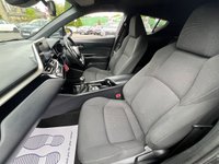 USED 2018 68 TOYOTA C-HR 1.2 VVT-i Dynamic SUV 5dr Petrol Manual Euro 6 (s/s) (116 ps) 
