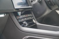 USED 2018 68 JAGUAR F-PACE 2.0 P250i Prestige SUV 5dr Petrol Auto AWD Euro 6 (s/s) (250 ps) 