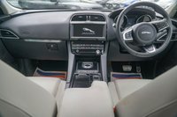 USED 2018 68 JAGUAR F-PACE 2.0 P250i Prestige SUV 5dr Petrol Auto AWD Euro 6 (s/s) (250 ps) 