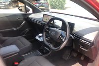 USED 2023 23 MG Mg4 64kWh SE Long Range Hatchback 5dr Electric Auto (203 ps) APPLE/ANDROID CARPLAY-SENSORS