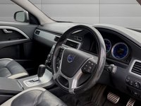 USED 2010 10 VOLVO V70 2.4D R-Design SE Estate 5dr Diesel Geartronic Euro 4 (175 ps) ** ONE PRIVATE OWNER FROM NEW *
