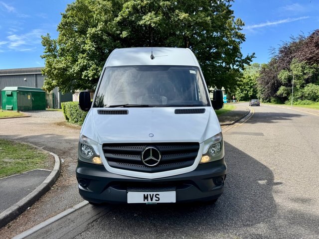 View our MERCEDES-BENZ SPRINTER
