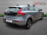 USED 2015 65 VOLVO V40 2.0 D2 SE Lux Nav Hatchback 5dr Diesel Manual Euro 6 (s/s) (120 ps) ** ONE OWNER SUNROOF &pound;4000 OPTIONS