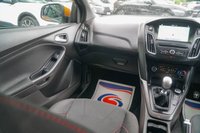 USED 2017 06 FORD FOCUS 1.0T EcoBoost ST-Line Hatchback 5dr Petrol Manual Euro 6 (s/s) (125 ps) 