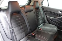 USED 2019 69 MERCEDES-BENZ GLA 1.6 GLA180 GPF Urban Edition SUV 5dr Petrol 7G-DCT Euro 6 (s/s) (122 ps) HISTORY+REAR CAM+HALF LEATHER