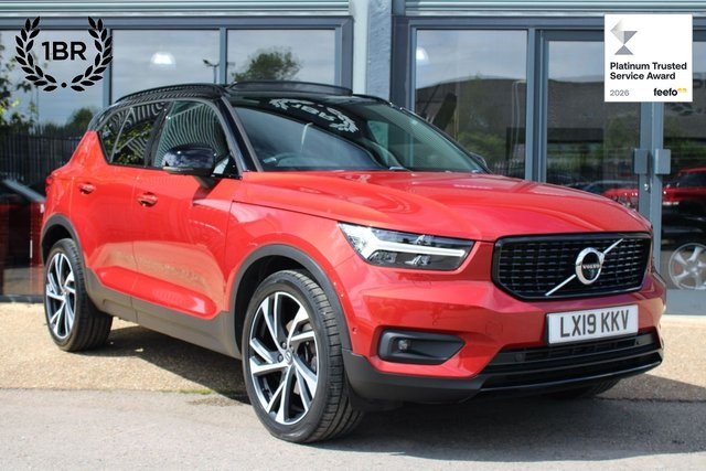 View our VOLVO XC40