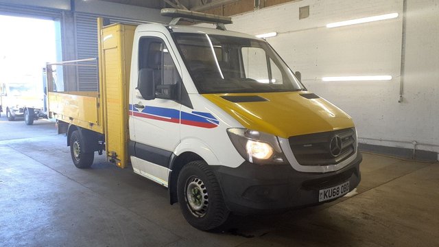 View our Mercedes-Benz Sprinter 2.1 314 CDI Chassis Cab 2dr Diesel Manual RWD L1 (209 g/km, 140 bhp)