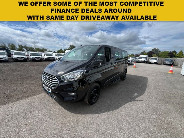 View our FORD TOURNEO CUSTOM