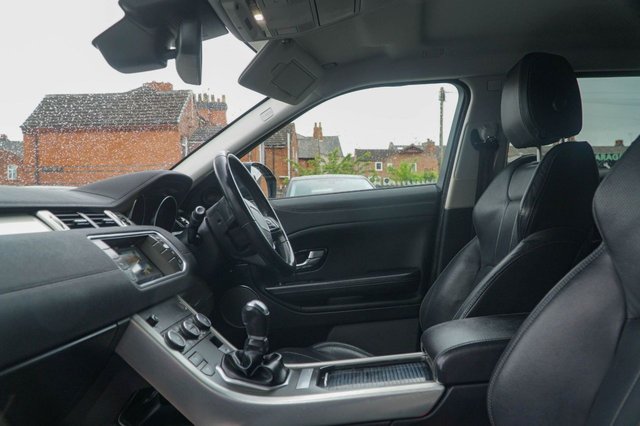 View our LAND ROVER RANGE ROVER EVOQUE