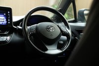 USED 2019 19 TOYOTA C-HR 1.8 VVT-h Lime Edition SUV 5dr Petrol Hybrid CVT Euro 6 (s/s) (122 ps) HEATED SEATS TECH PACK FULL HISTORY