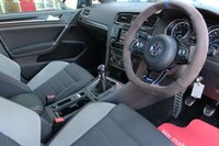 USED 2014 64 VOLKSWAGEN GOLF 2.0 TSI BlueMotion Tech R Hatchback 5dr Petrol Manual 4Motion Euro 6 (s/s) (300 ps) - EURO 6 - ULEZ, ALCANTARA, P/SENSORS, XENONS, LEDS, 18" ALLOYS, CRUISE, DAB & BLUETOOTH