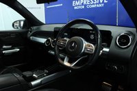 USED 2020 70 MERCEDES-BENZ GLB 1.3 GLB200 AMG Line SUV 5dr Petrol 7G-DCT Euro 6 (s/s) (163 ps) BLACK PACK - 7 SEATER !!