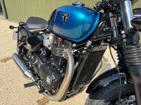 USED 2026 26 TRIUMPH BONNEVILLE BOBBER 1200 Custom Cruiser Petrol Manual X-Ring Euro 5 (78 ps) 