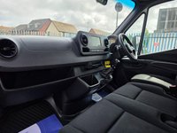USED 2021 71 MERCEDES-BENZ SPRINTER 2.0 315 CDI PROGRESSIVE LWB DROPSIDE L3 150 BHP [EURO 6] 