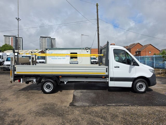 View our MERCEDES-BENZ SPRINTER