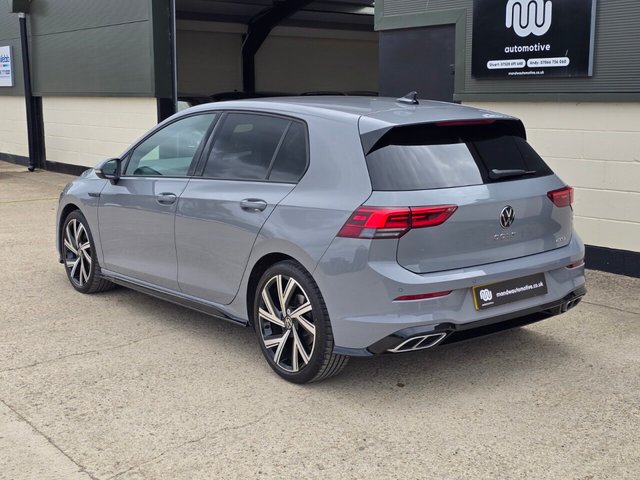 View our VOLKSWAGEN GOLF