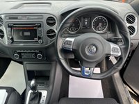 USED 2013 13 VOLKSWAGEN TIGUAN 2.0 TDI BlueMotion Tech R-Line SUV 5dr Diesel DSG 4WD Euro 5 (s/s) (177 ps) GREAT SERVICE HISTORY WITH THIS CAR