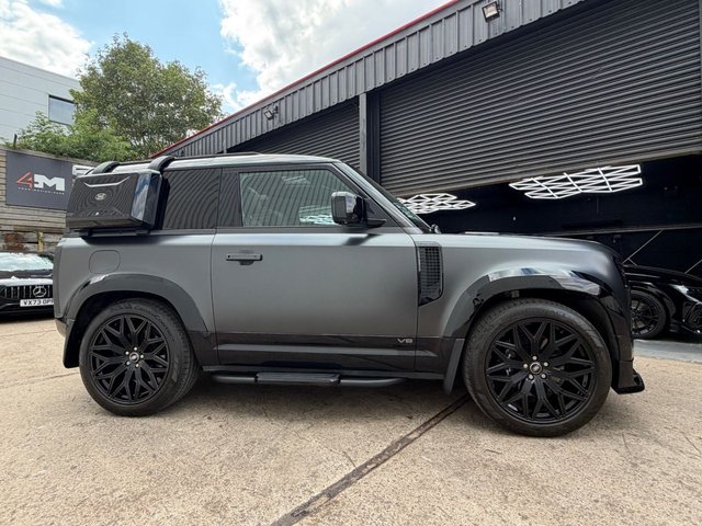 View our LAND ROVER DEFENDER