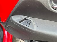 USED 2020 20 TOYOTA AYGO 1.0 VVT-i x-play Hatchback 5dr Petrol x-shift Euro 6 (71 ps) 