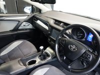 USED 2017 67 TOYOTA AVENSIS 1.8 V-Matic Business Edition Saloon 4dr Petrol Manual Euro 6 (147 ps) FULL SERVICE HISTORY + SATELLITE NAVIGATION + BLUETOOTH PHONE & MEDIA CONNECTIVITY + REAR VIEW CAMERA + IN CAR ENTERTAINMENT WITH TOUCH SCREEN MEDIA DISPLAY + LANE ASSIST + CRUISE CONTROL + DUAL ZONE CLIMATE CONTROL + DAB DIGITAL RADIO + LEATHER MULTIFUNCTION STEERING WHEEL + AUTOMATIC HEADLIGHTS + AUTOMATIC WIPERS + ELECTRIC HEATED POWER FOLDING DOOR MIRRORS + ELECTRIC WINDOWS + AIR CONDITIONING + 17 INCH ALLOY WHEELS.