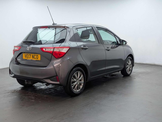 USED 2017 17 TOYOTA YARIS 1.5 Yaris Icon Tech VVT-i 5dr CLICK+COLLECT / HOME DELIVERY