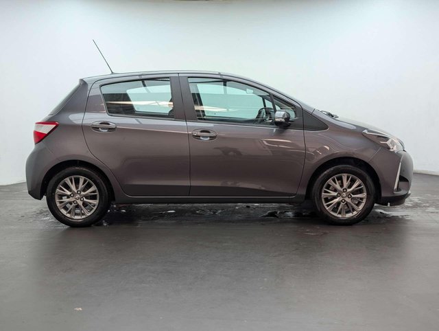 USED 2017 17 TOYOTA YARIS 1.5 Yaris Icon Tech VVT-i 5dr CLICK+COLLECT / HOME DELIVERY
