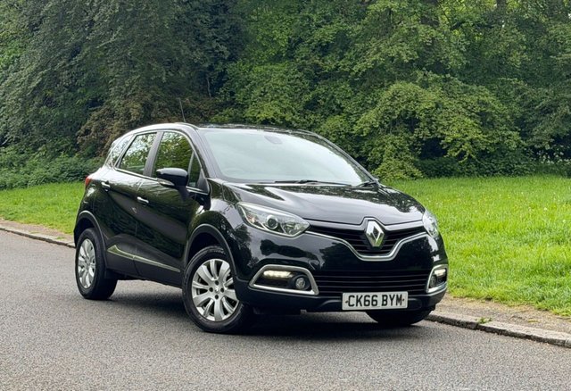 View our Renault Captur 0.9 TCe ENERGY Expression + SUV 5dr Petrol Manual Euro 6 (s/s) (90 ps)