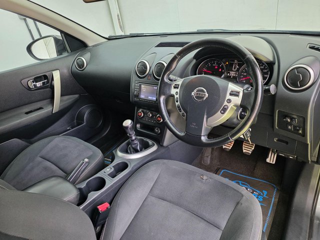 View our NISSAN QASHQAI+2