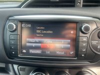 USED 2017 17 TOYOTA YARIS 1.33 Dual VVT-i Design Hatchback 5dr Petrol Manual Euro 6 (99 ps) 