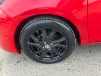 USED 2017 17 TOYOTA YARIS 1.33 Dual VVT-i Design Hatchback 5dr Petrol Manual Euro 6 (99 ps) 