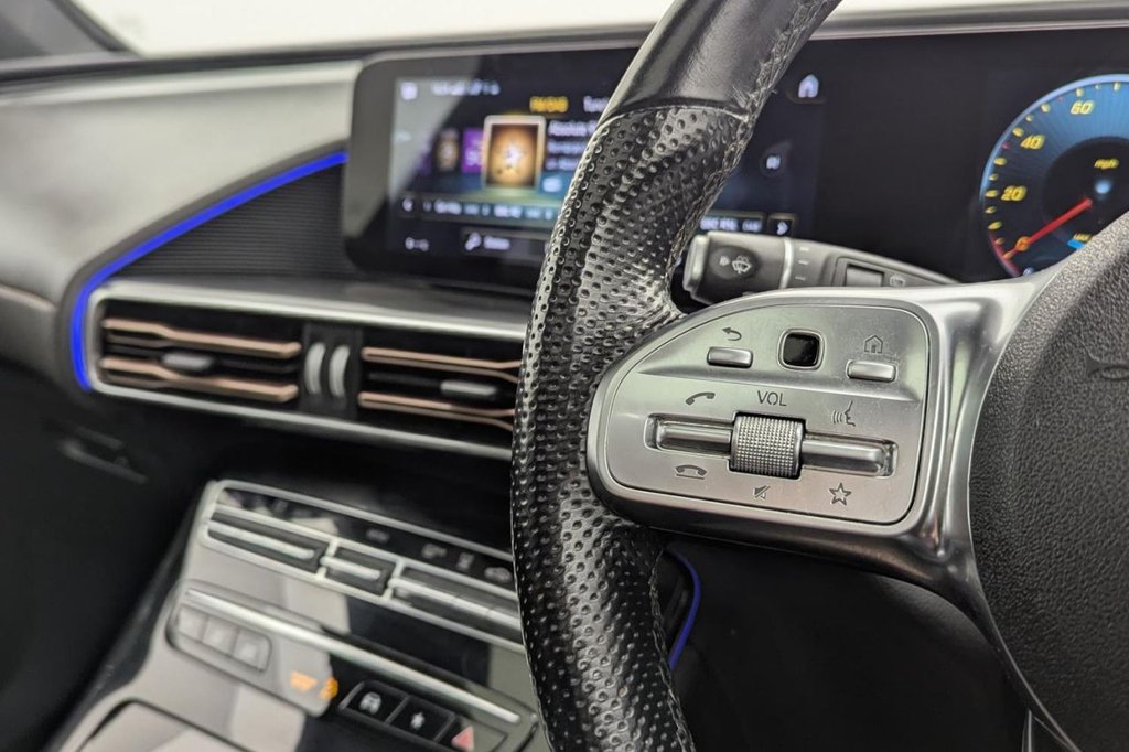USED 2021 71 MERCEDES-BENZ EQC EQC 400 80kWh AMG Line (Premium Plus) SUV 5dr Electric Auto 4MATIC (408 ps) 4x4, Sun Roof, Camera