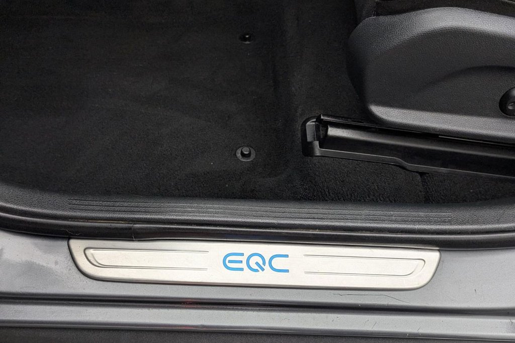 USED 2021 71 MERCEDES-BENZ EQC EQC 400 80kWh AMG Line (Premium Plus) SUV 5dr Electric Auto 4MATIC (408 ps) 4x4, Sun Roof, Camera