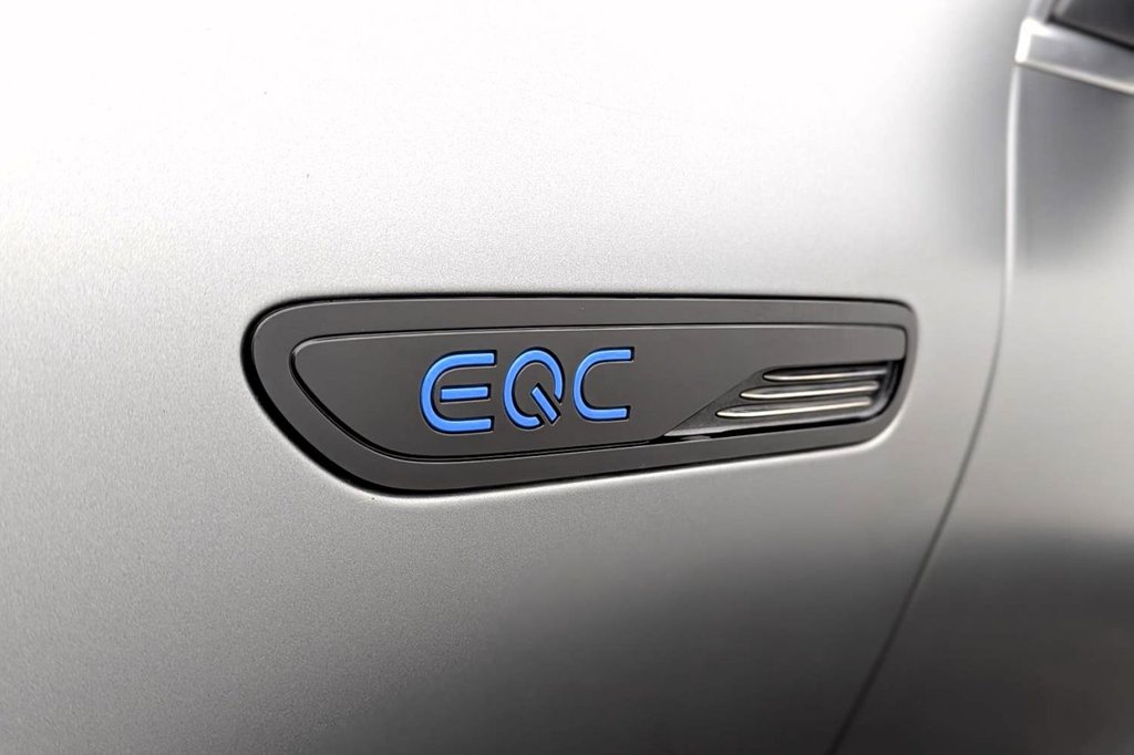 USED 2021 71 MERCEDES-BENZ EQC EQC 400 80kWh AMG Line (Premium Plus) SUV 5dr Electric Auto 4MATIC (408 ps) 4x4, Sun Roof, Camera