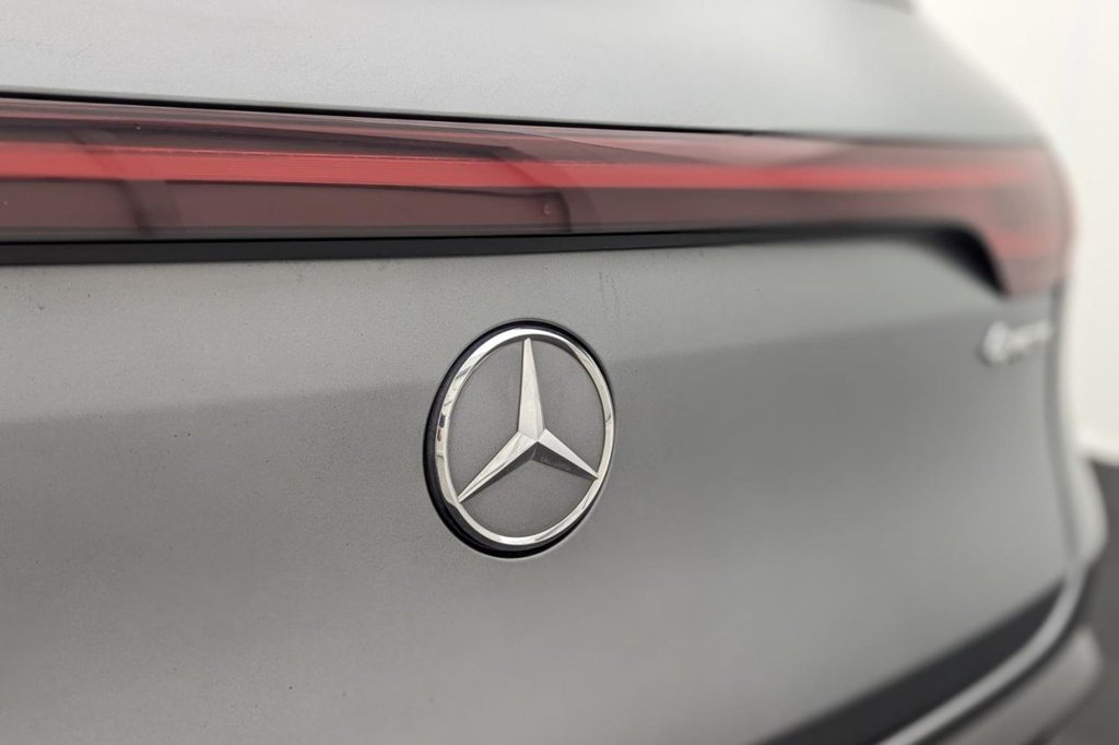 USED 2021 71 MERCEDES-BENZ EQC EQC 400 80kWh AMG Line (Premium Plus) SUV 5dr Electric Auto 4MATIC (408 ps) 4x4, Sun Roof, Camera