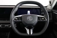 USED 2025 25 MG MG HS 1.5 T-GDI Trophy SUV 5dr Petrol DCT Euro 6 (s/s) (169 ps) NEW STOCK