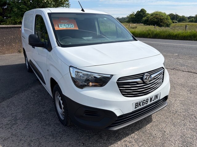 View our VAUXHALL COMBO