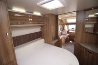 USED 2020 SWIFT CORNICHE 20/4 Transverse Island Bed