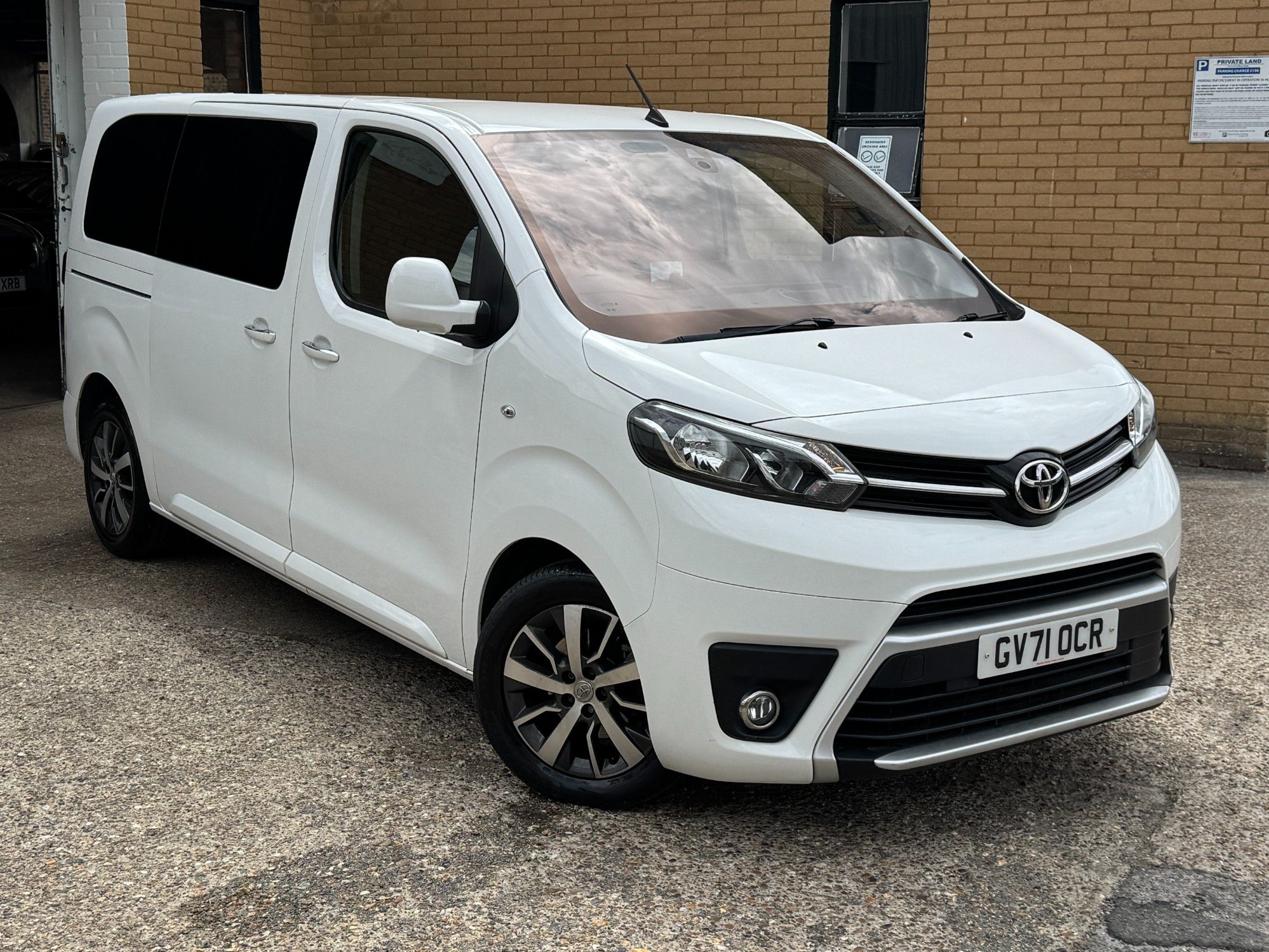 2022 Toyota PROACE Verso