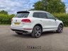 USED 2017 66 VOLKSWAGEN TOUAREG 3.0 TDI V6 BlueMotion Tech R-Line SUV 5dr Diesel Tiptronic 4WD Euro 6 (s/s) (262 ps) PANORAMIC SUNROOF, AUTOMATIC, SAT NAV, LEATHER